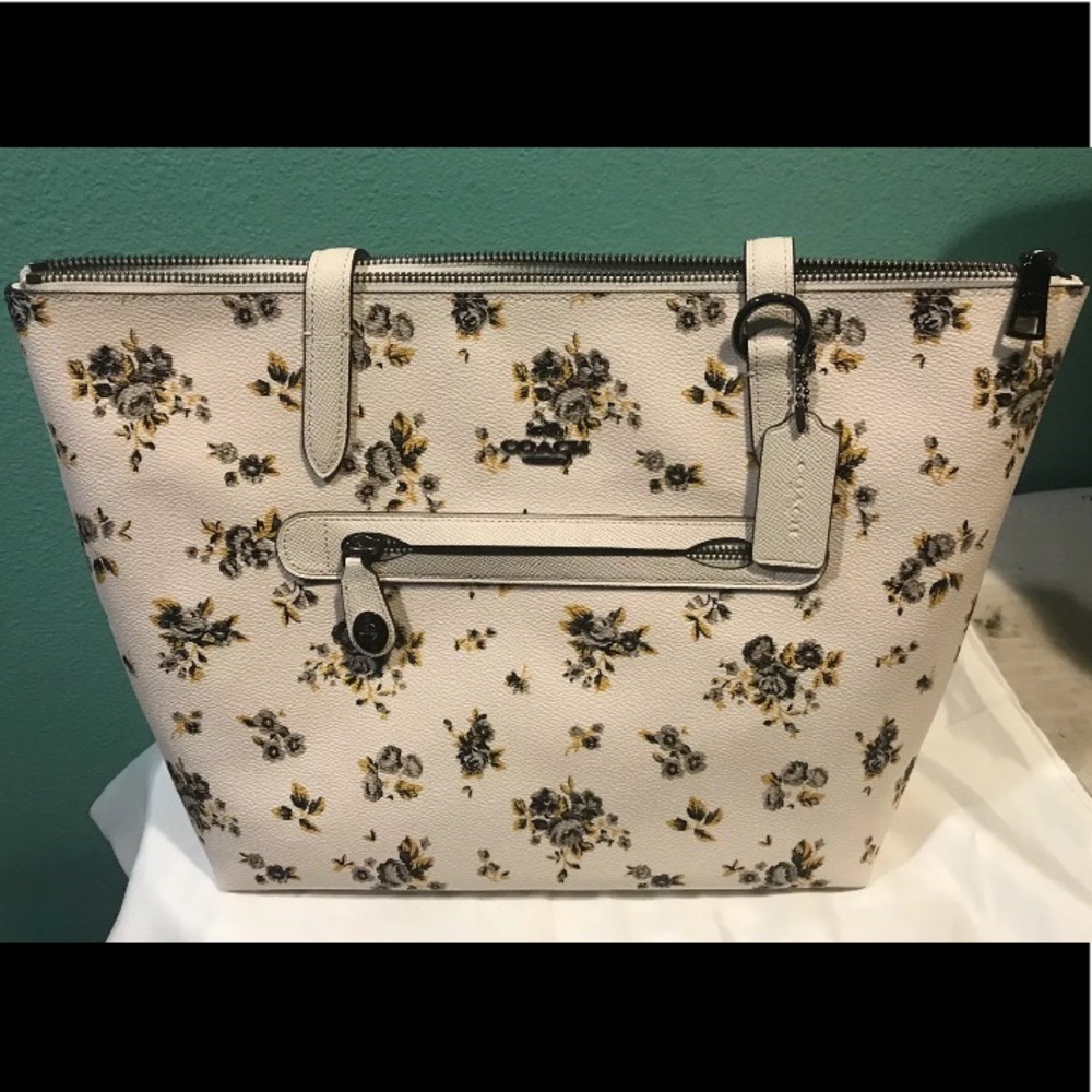 COACH FLORAL PRINT CUTE TOTE PURSE